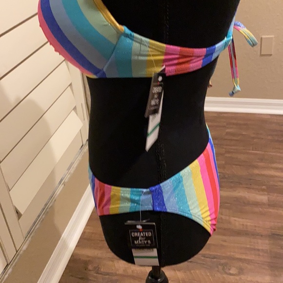 NWT Pretty bikini - Picture 3 of 5